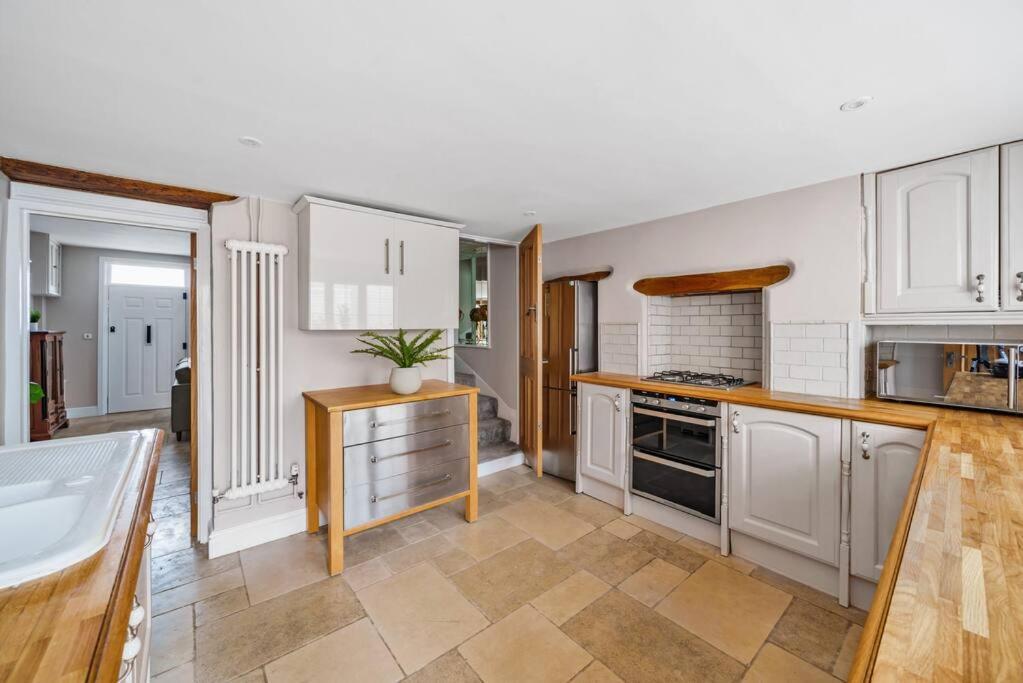 Fox Cottage, Within 5 Min Walk Of Bicester Village Екстер'єр фото