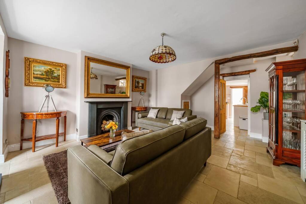Fox Cottage, Within 5 Min Walk Of Bicester Village Екстер'єр фото